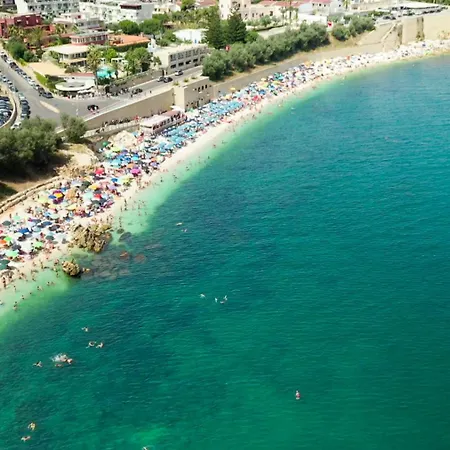 Holiday home 'la Scogliera' *